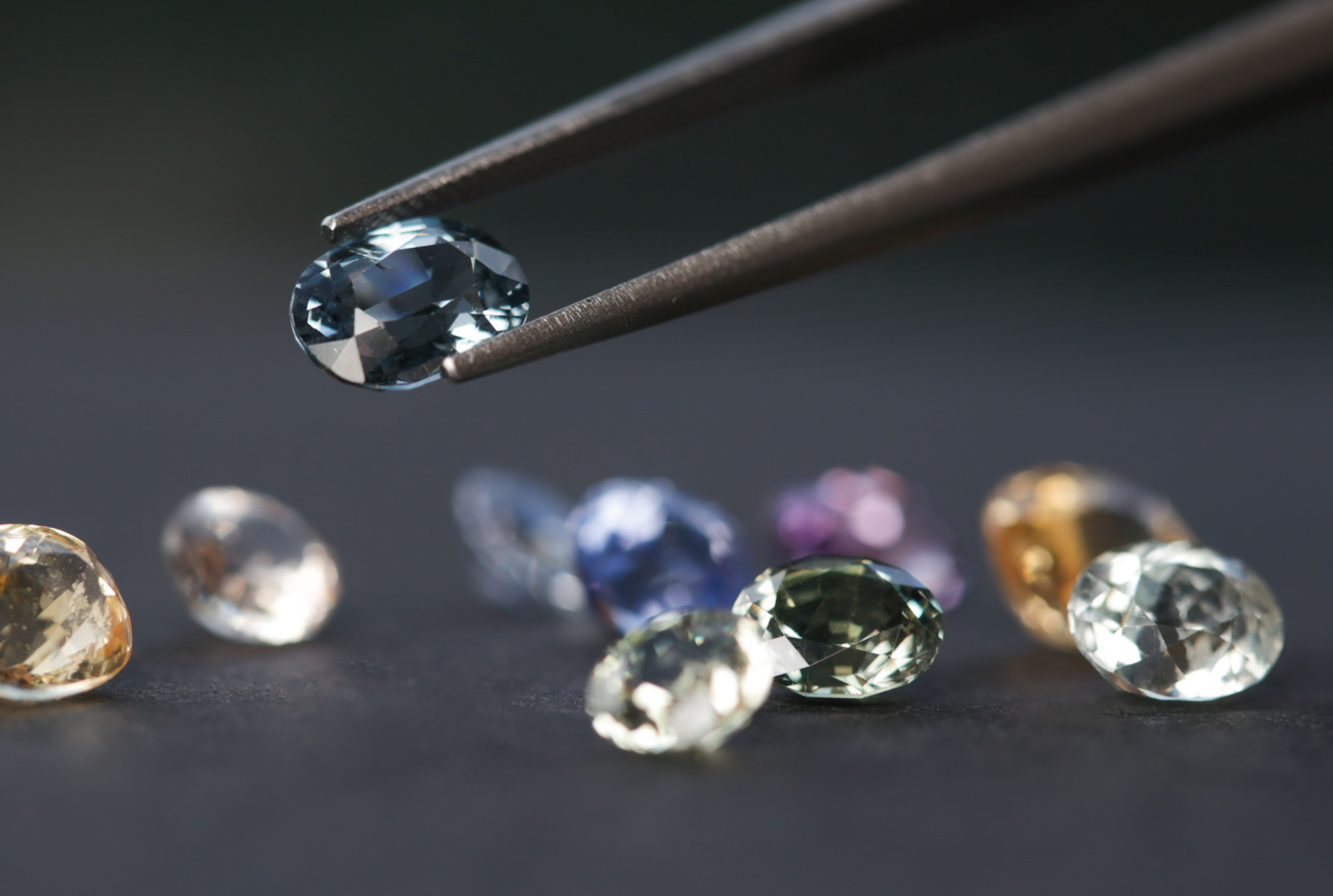 Sapphire: Meaning, Colours and Sustainable Sapphire Engagement Rings