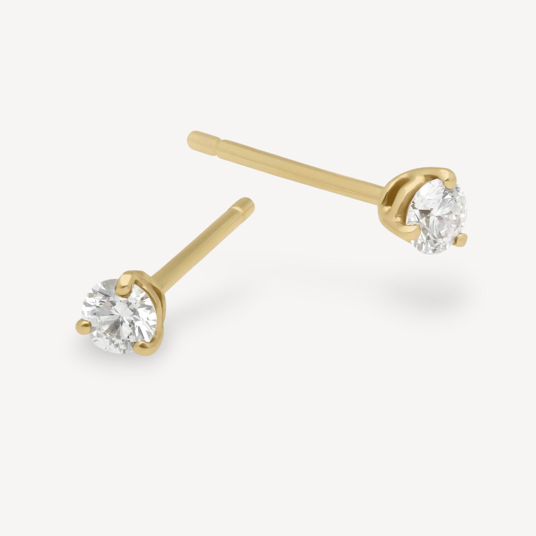 0.21ct 3-Claw Set Diamond Studs Yellow Gold