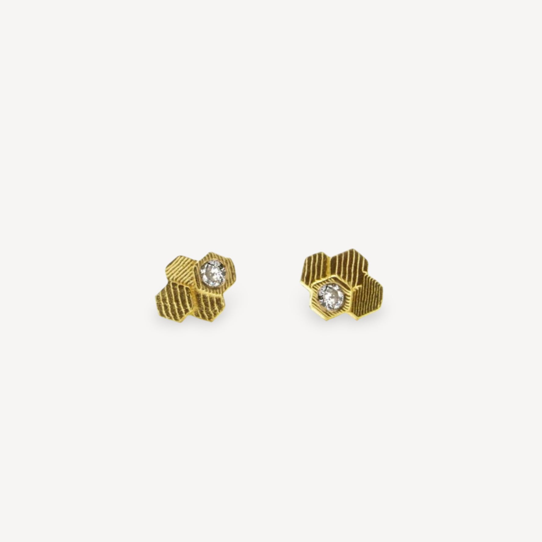 4 HEX Chaos Stud Earrings Yellow Gold with Diamond