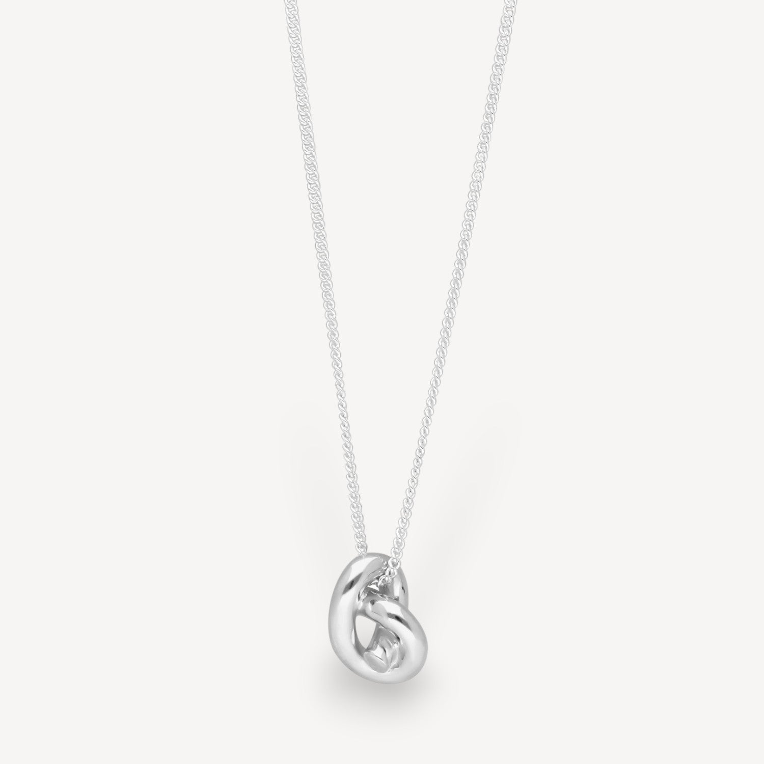 BELLA KNOT Necklace Silver