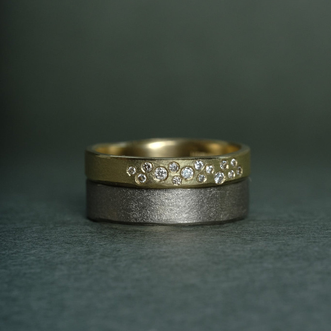 WAVE Diamond Ring Yellow Gold
