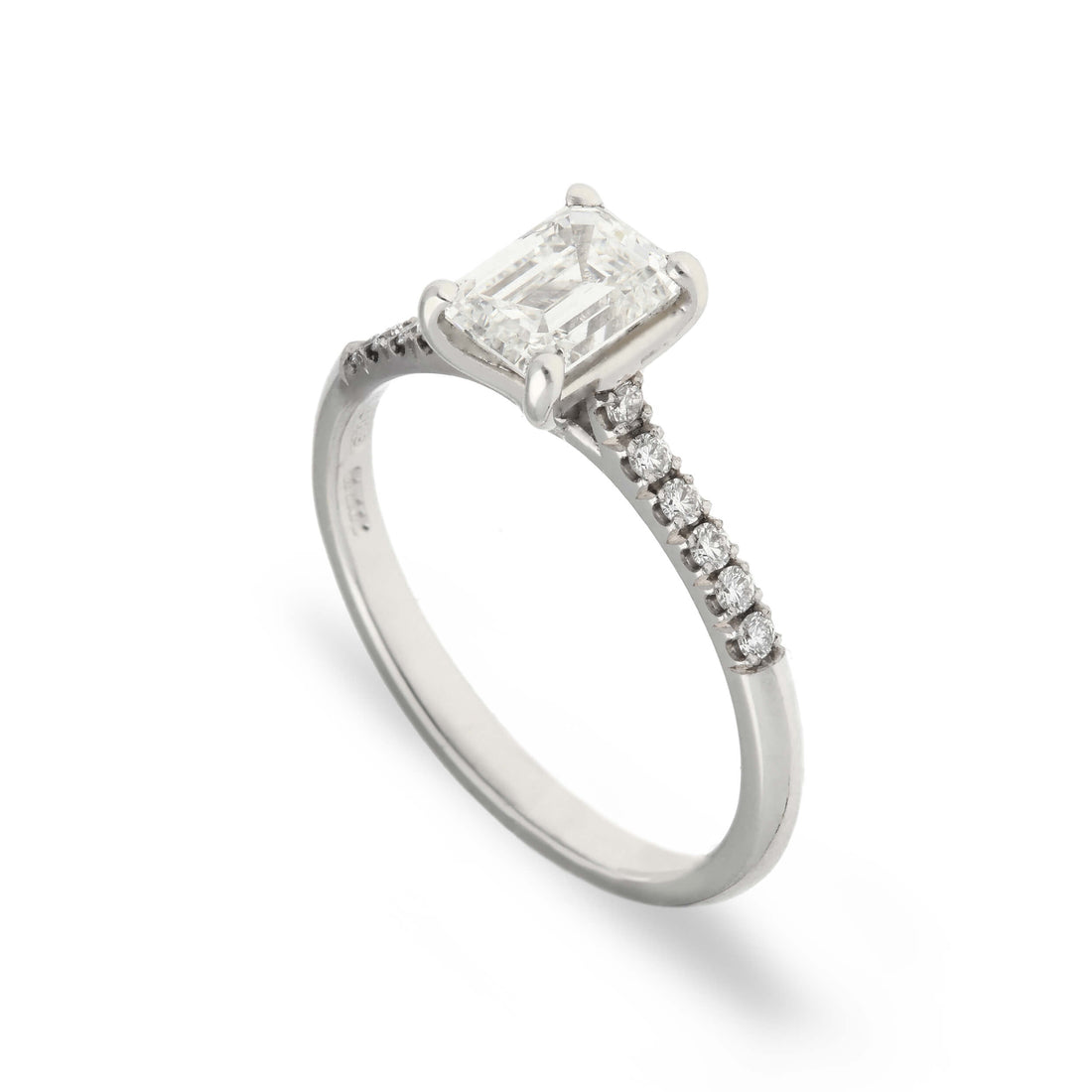 NANCY Emerald-Cut Diamond Solitaire Ring with Diamond Shoulders