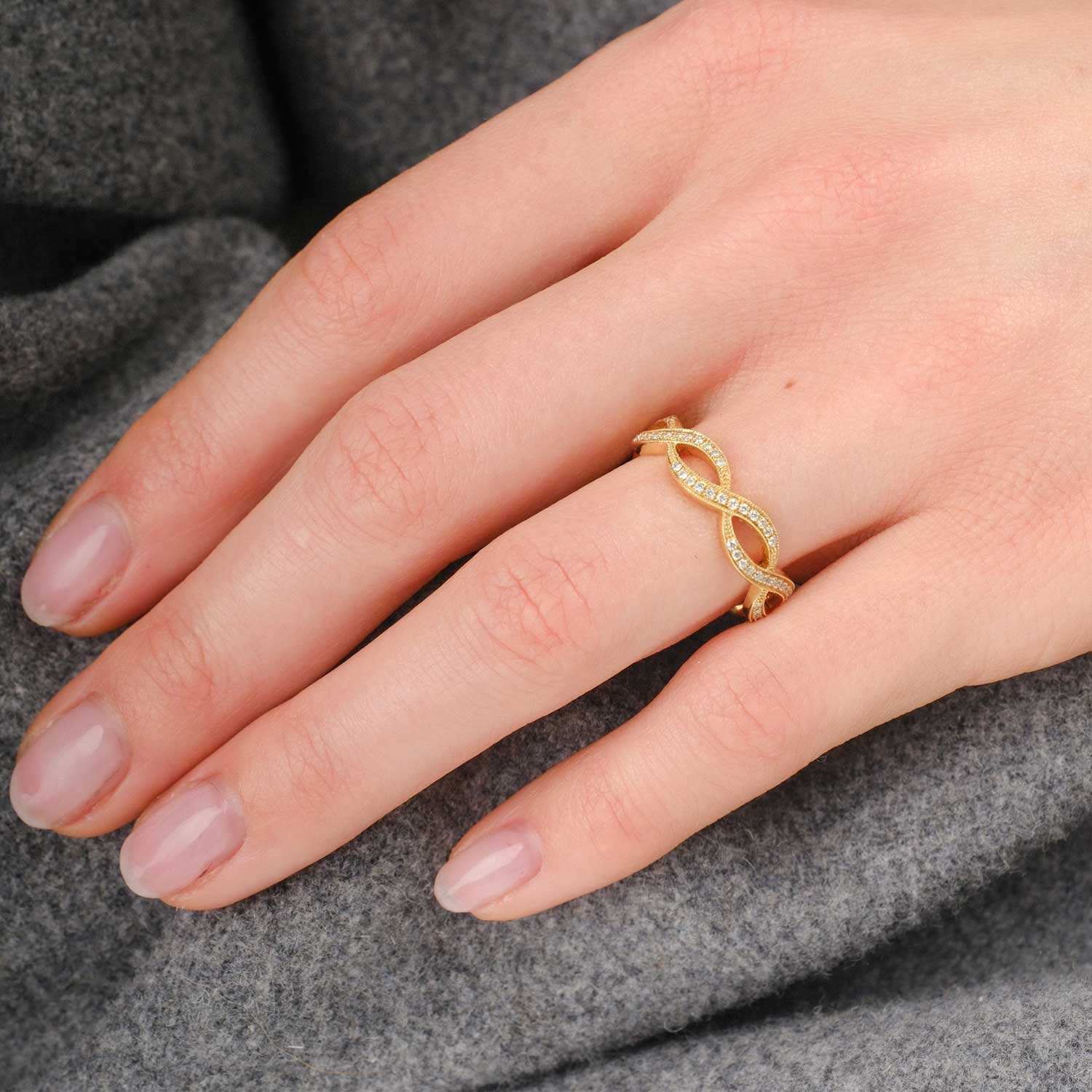 Ungar and Ungar Infinity Yellow Gold Diamond Ring at EC One