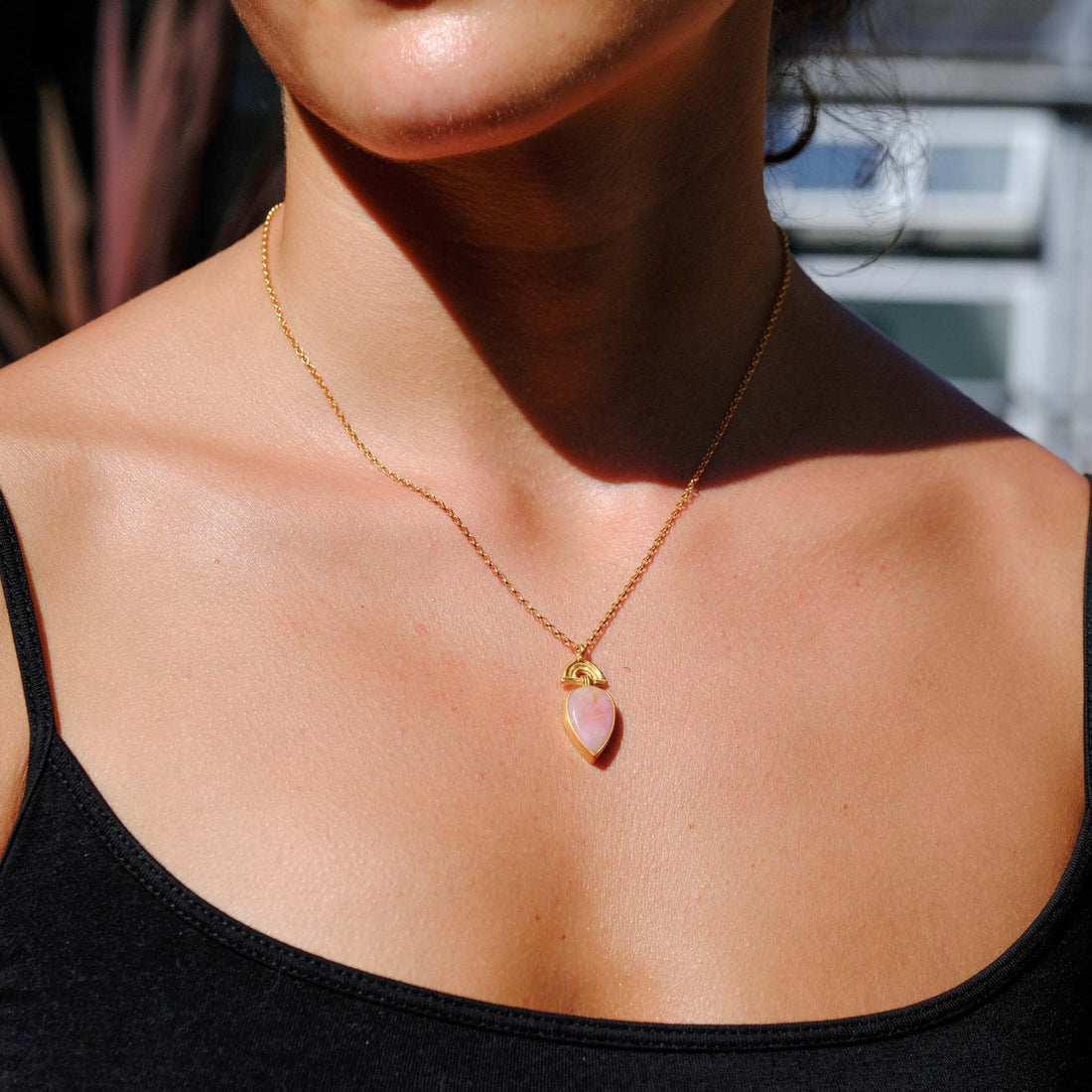 Rosita Bonita at E.C.One  SUNRISE Mini Pendant Pink Opal
