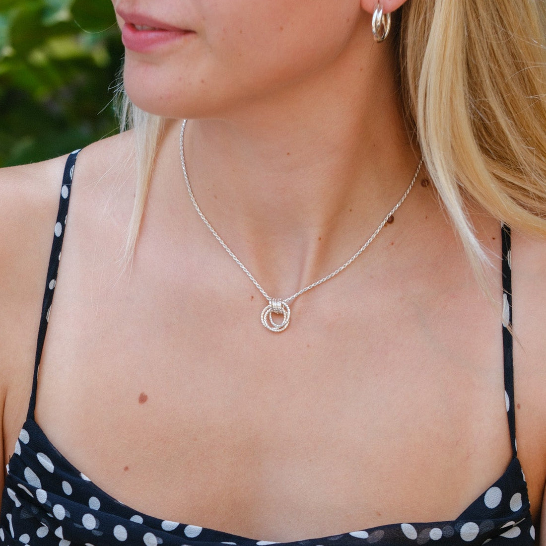 Serpentine Triple Loop Pendant Necklace Silver