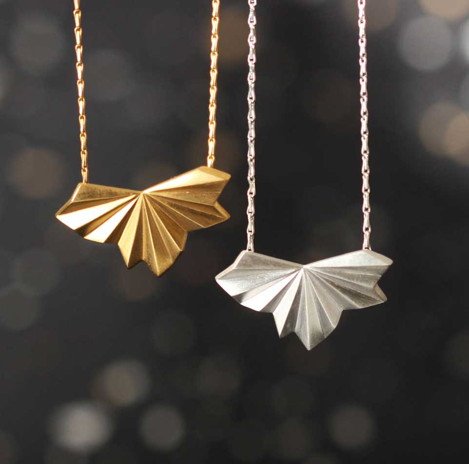 Pleated Fan Necklace Silver