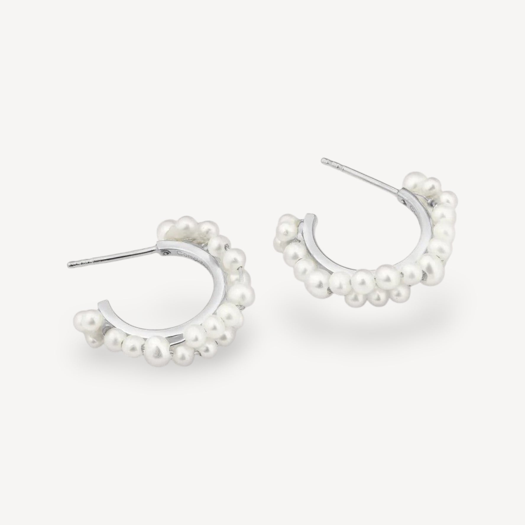 STRATUS Hoop Earrings with Pearls Silver