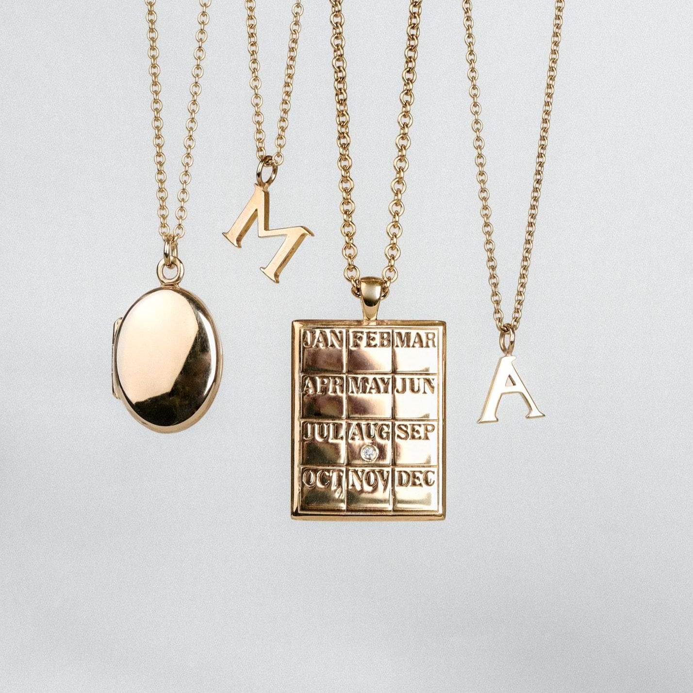 EC One recycled Small Oval Gold Locket Necklace