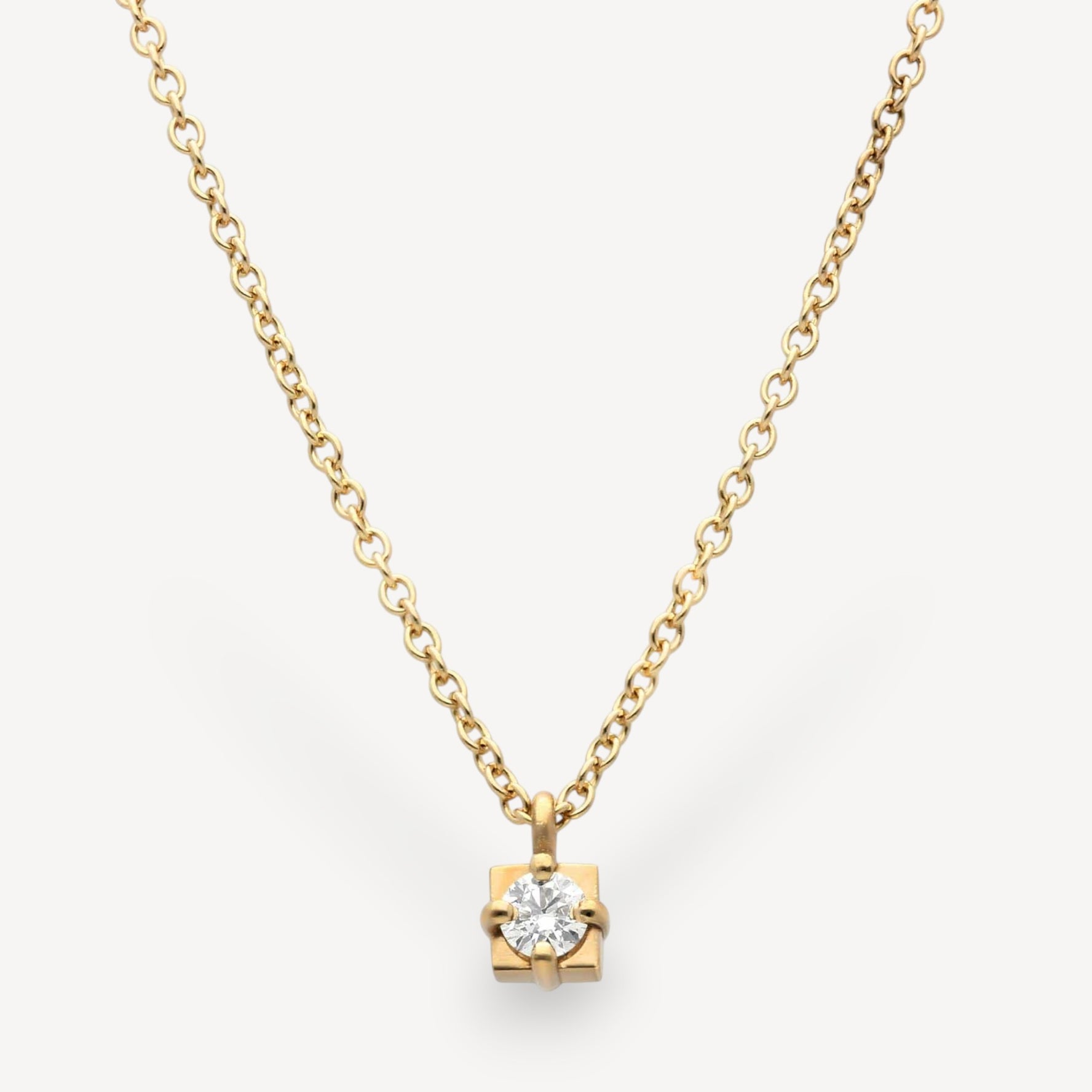 FRAME Little Claw-Set Diamond in Square Pendant Yellow Gold