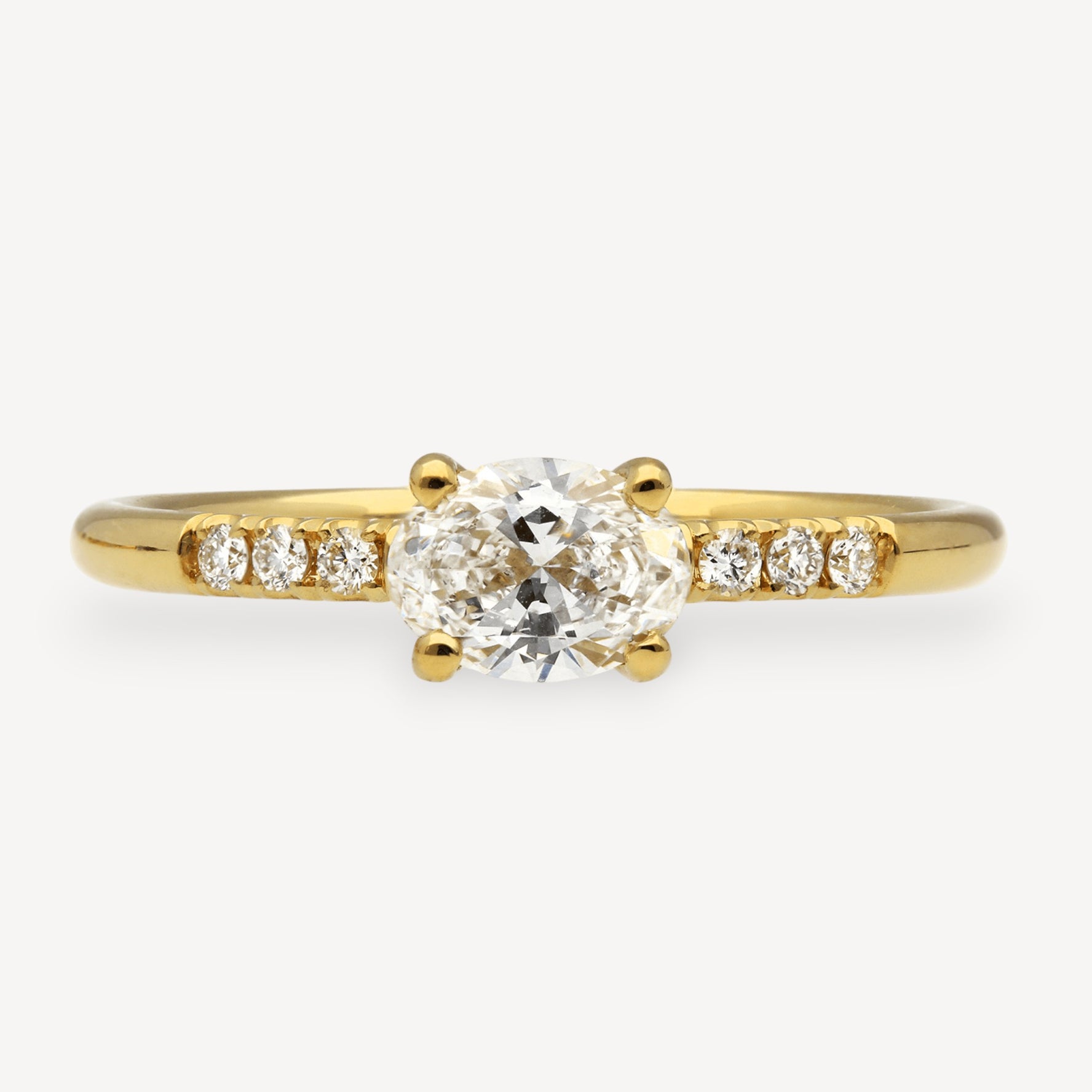 LOIS Yellow Gold Oval Diamond Engagement Ring