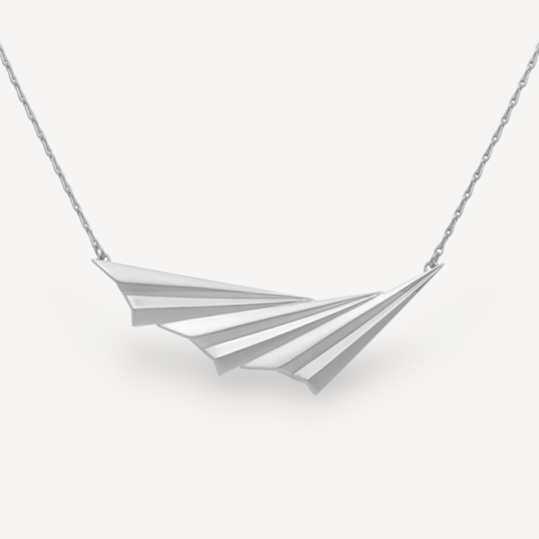 Pleated Wave Necklace Silver