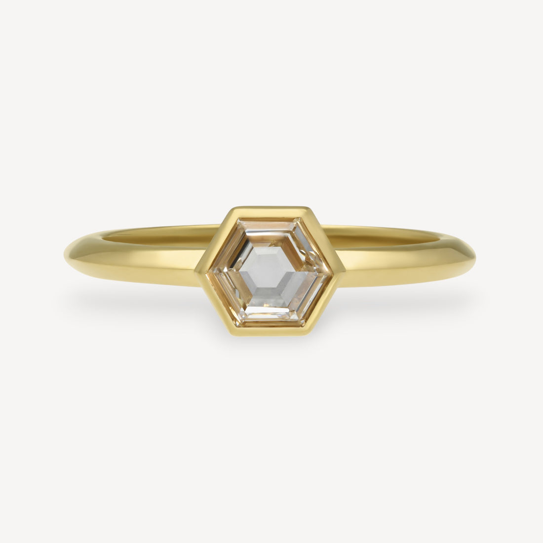 REFLECTION Ring with Hexagon Diamond Yellow Gold