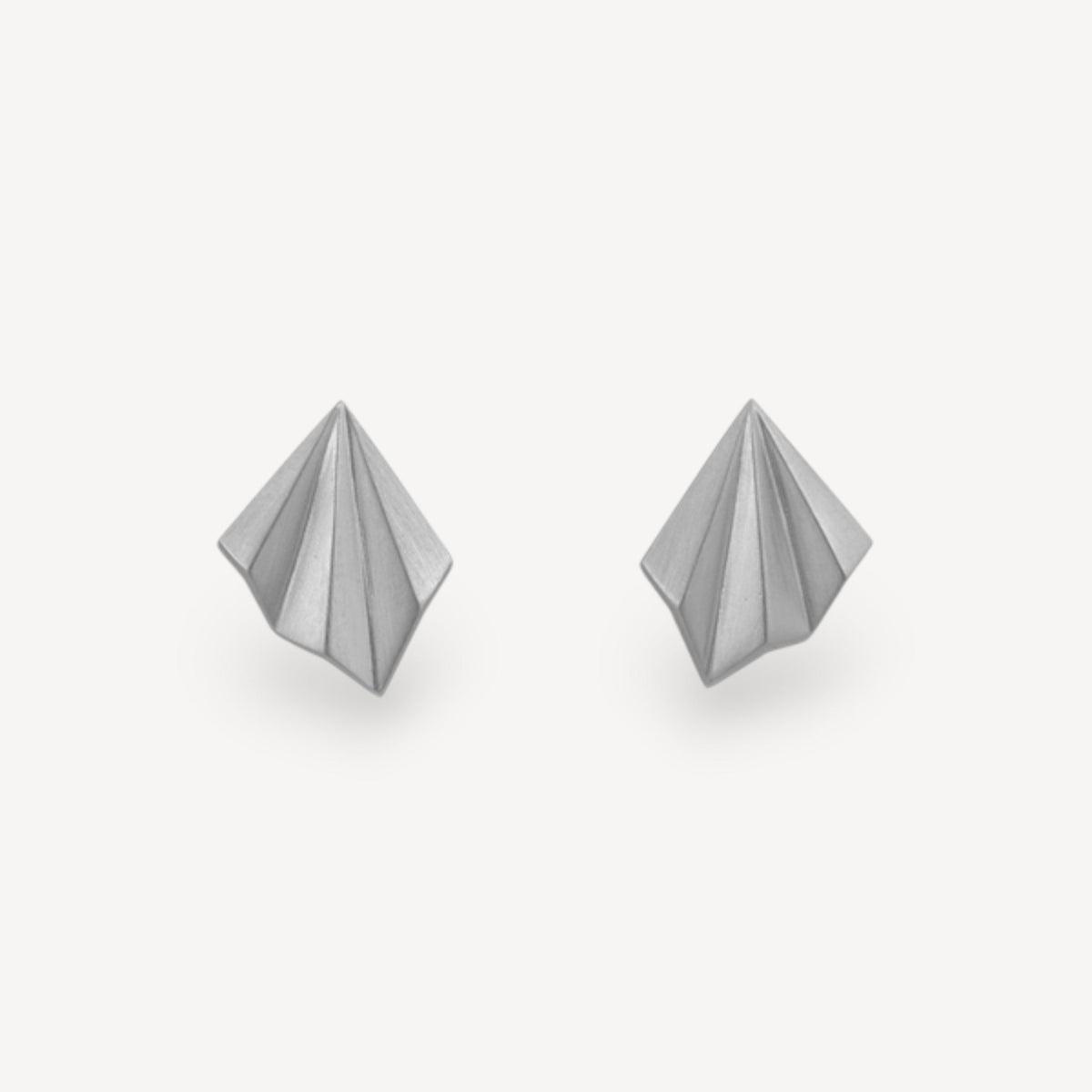 Pleated Studs Silver