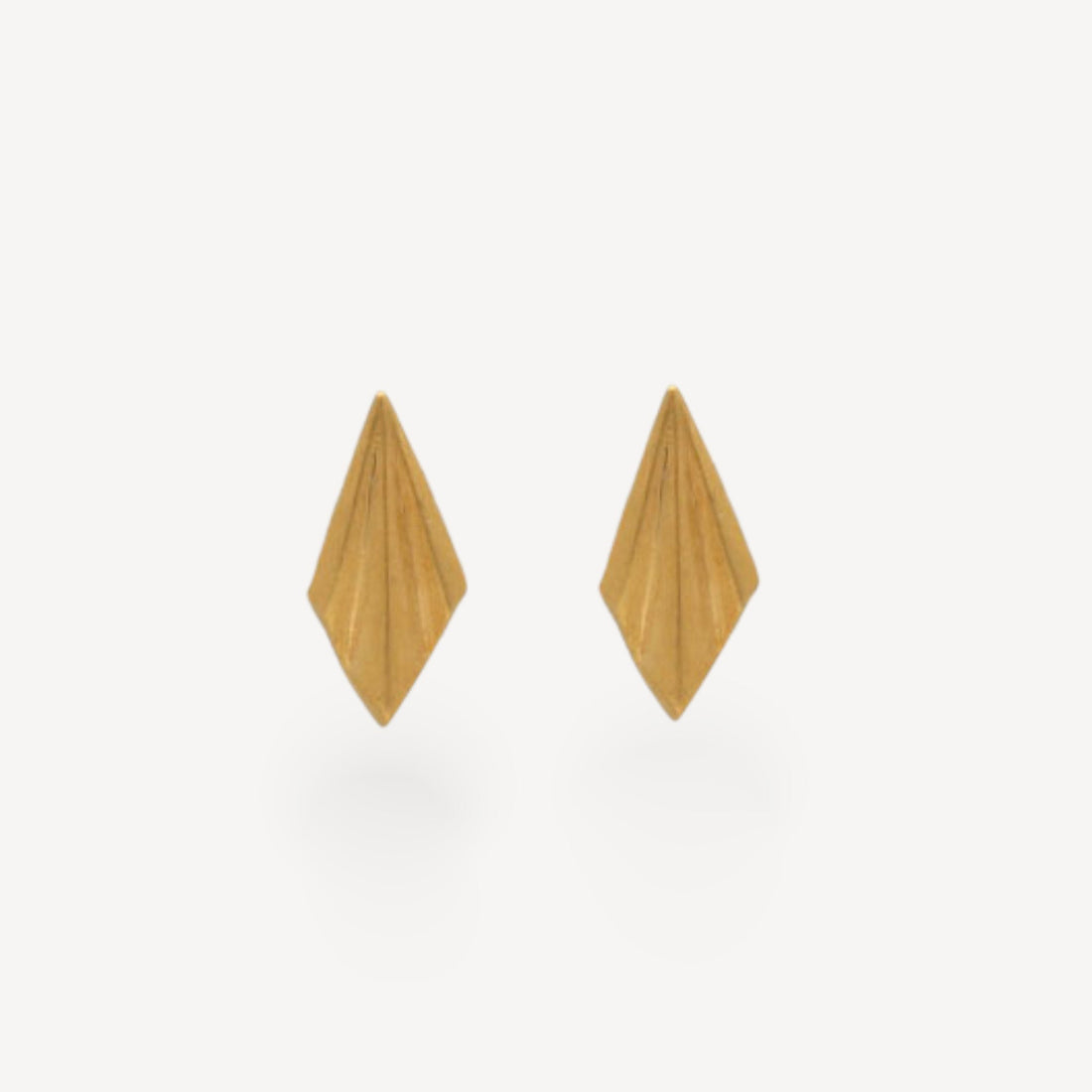 Tiny Pleated Studs Gold Plated