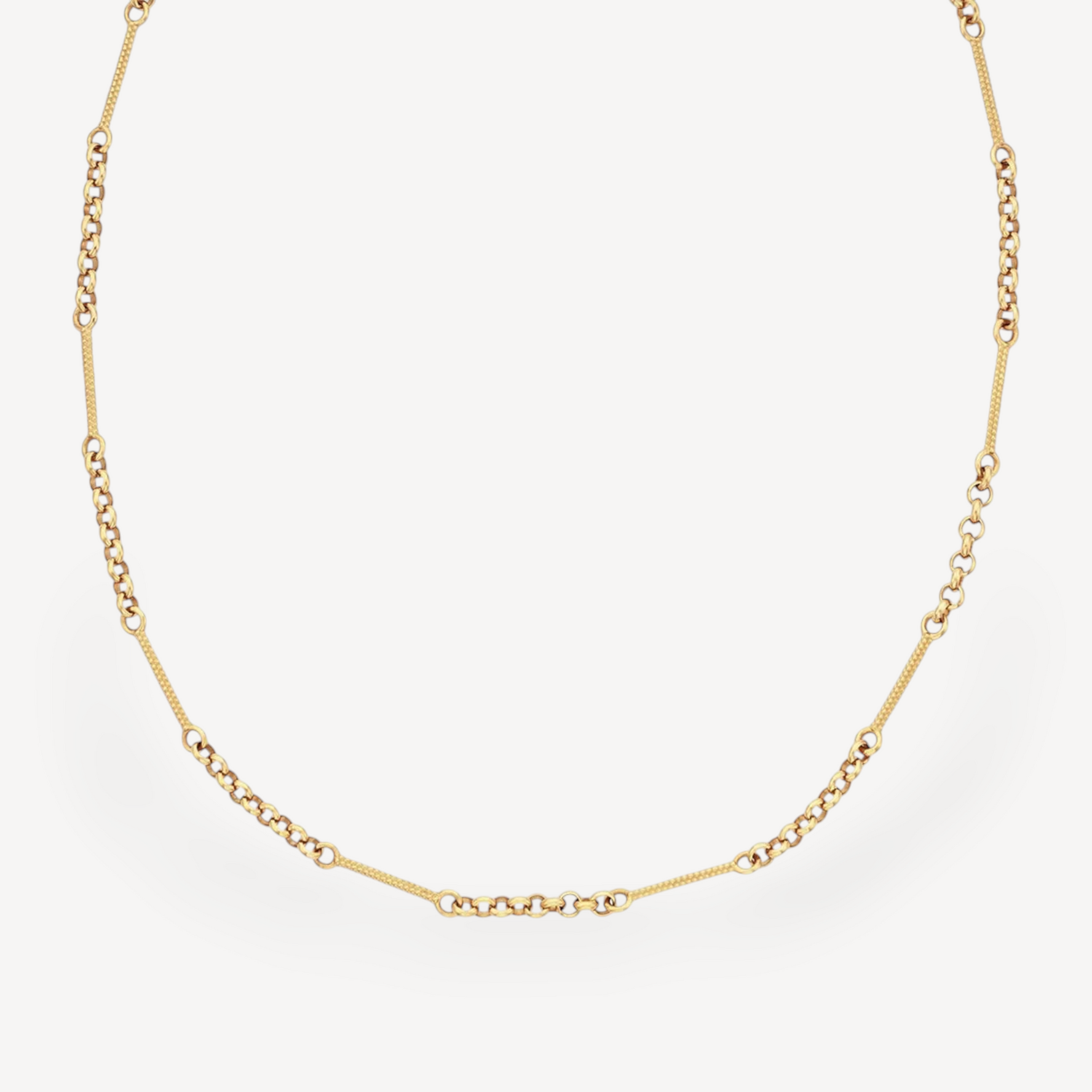 Zoe and Morgan at E.C. One London POPPY Necklace Gold Plated