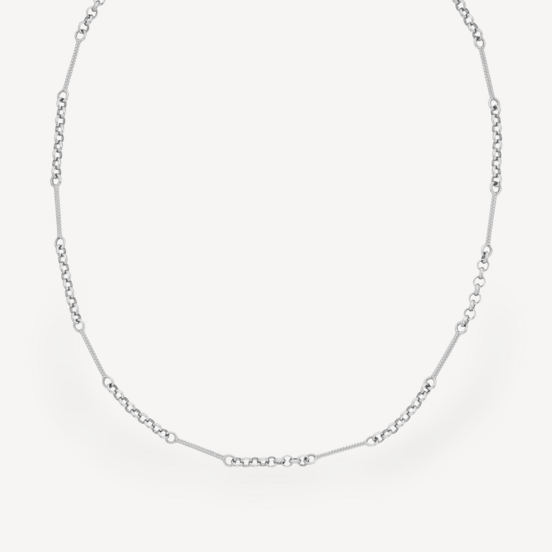 Zoe and Morgan at E.C. One London POPPY Necklace Silver