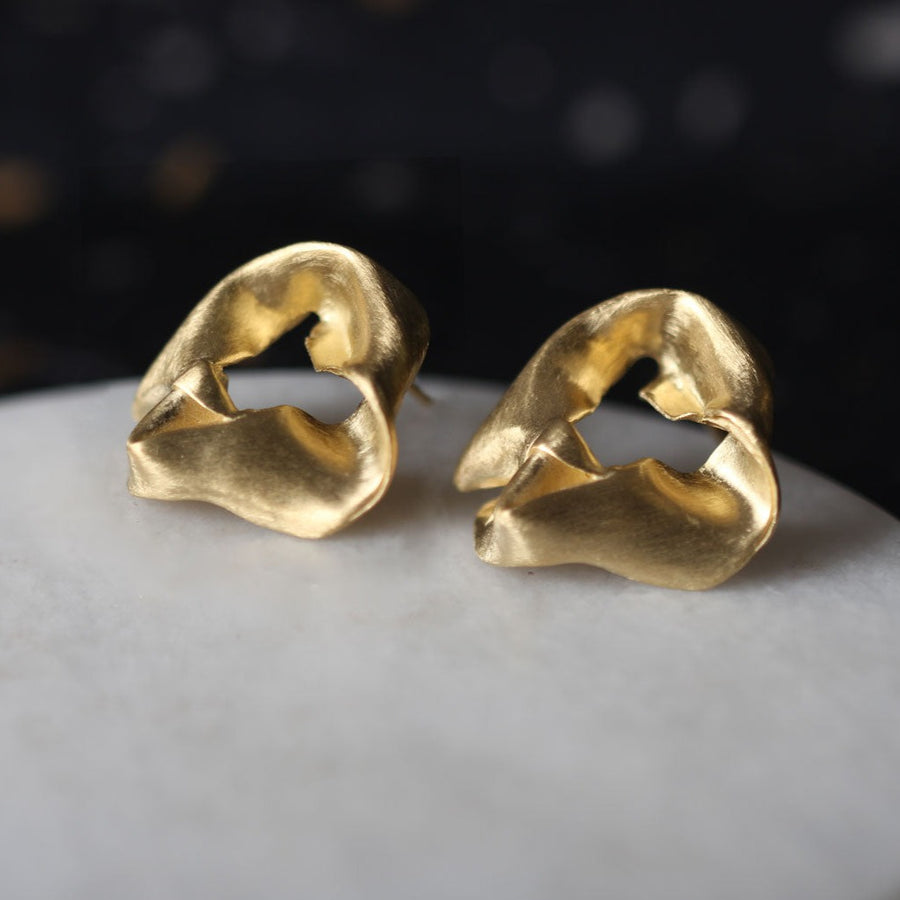 Notsobig Scrunch Earrings Gold Plated