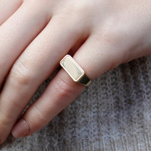 EC One Rectangular recycled Gold Signet Ring engrave