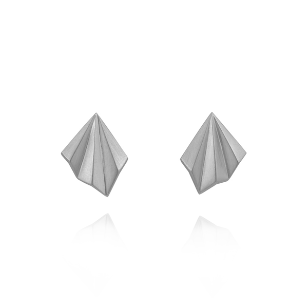 Alice Barnes EC One Silver pleated studs