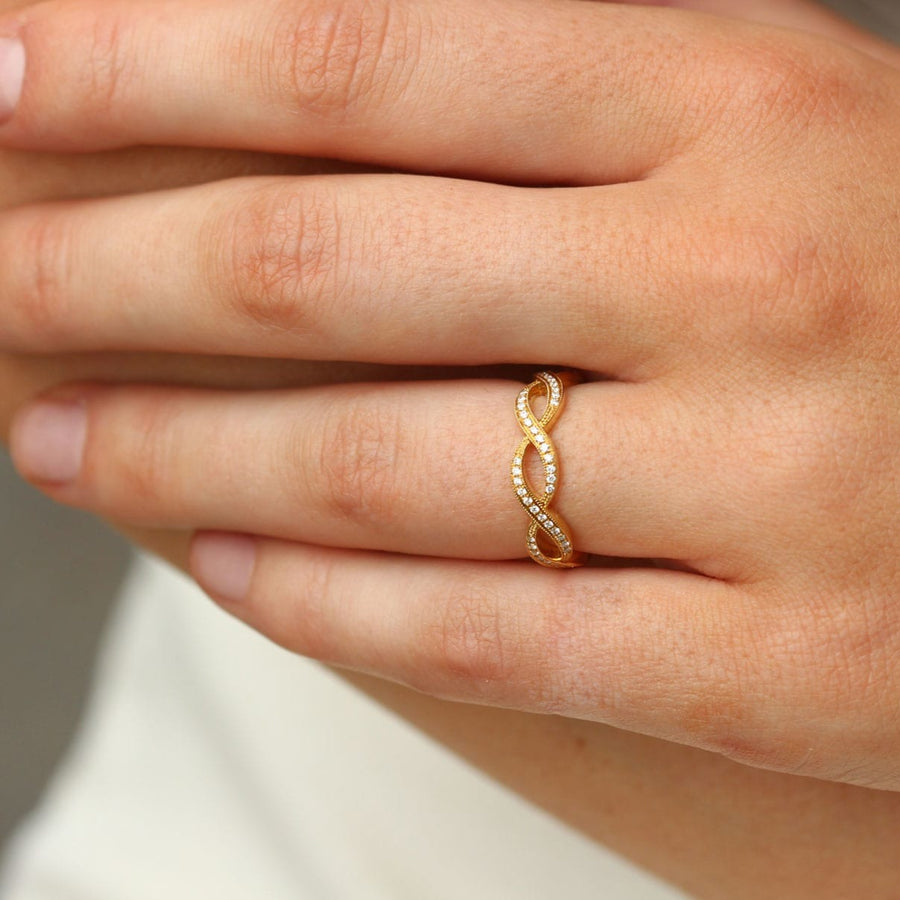 Ungar and Ungar Infinity Yellow Gold Diamond Ring at EC One